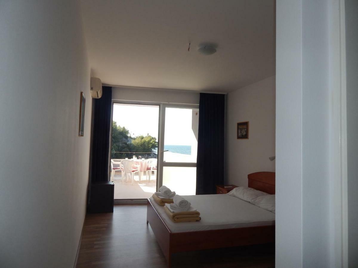 Hiša za goste Boarding House Vide Bogomolje